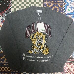 Ganni Grey Tiger Knit sweater Premium Eco friendly slogan size small